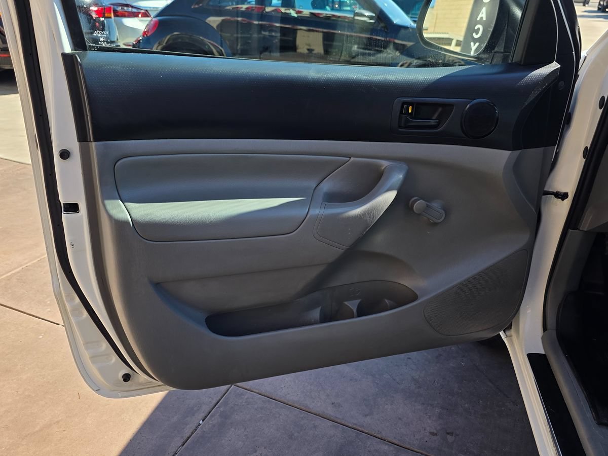 Used 2012 Toyota Tacoma 2WD Regular Cab image 21