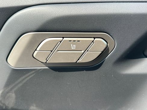 New 2027 Kia Telluride S image 12