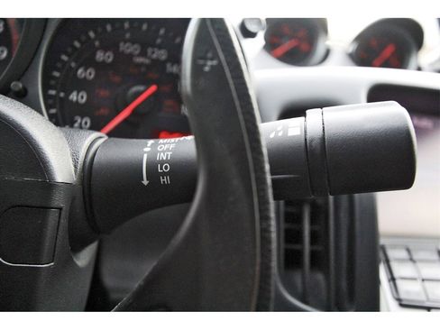 Used 2017 Nissan 370Z NISMO image 12