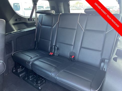 Used 2021 Cadillac Escalade ESV Sport w/ Driver Assist Tech Package image 30