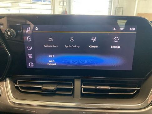 New 2026 Chevrolet Trax ACTIV w/ Driver Confidence Package FWD image 19