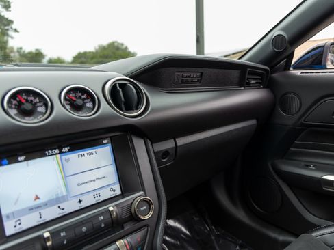 Used 2017 Ford Mustang Shelby GT350 image 36