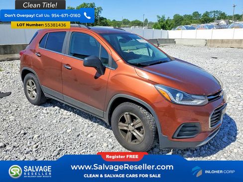 Used 2019 Chevrolet Trax LT w/ LT Convenience Package FWD image 5