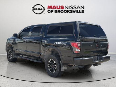 Used 2021 Nissan Titan PRO-4X w/ Pro-4x Convenience Package AWD/4WD image 8