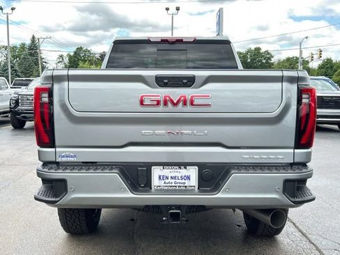 New 2026 GMC Sierra 2500 Denali w/ Technology Package AWD/4WD image 8