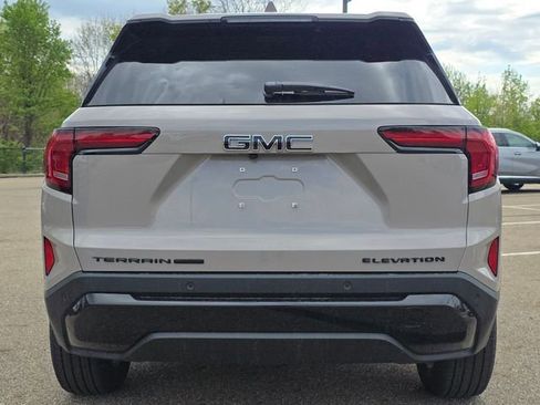 New 2026 GMC Terrain Elevation w/ Elevation Premium Package AWD/4WD image 15