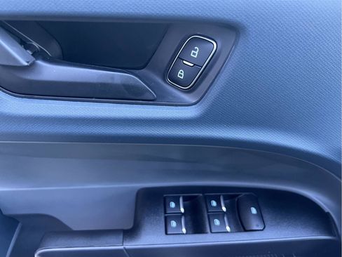 New 2026 Ford Maverick XL w/ Equipment Group 101A AWD/4WD image 8