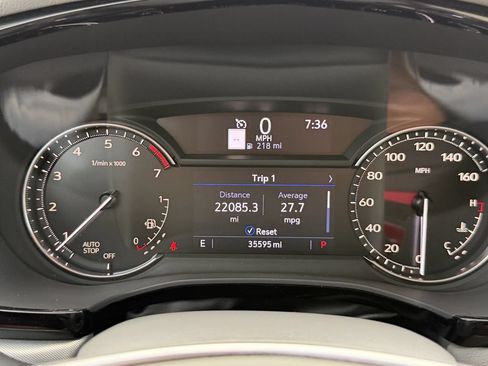 Used 2023 Cadillac XT5 Premium Luxury FWD image 32
