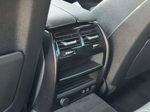 Used 2023 BMW 540i w/ M Sport Package image 18