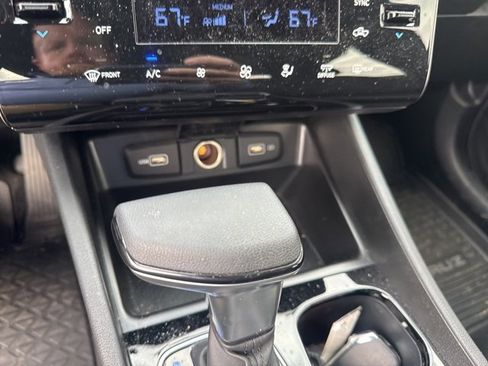 Certified 2024 Hyundai Santa Cruz SEL image 14