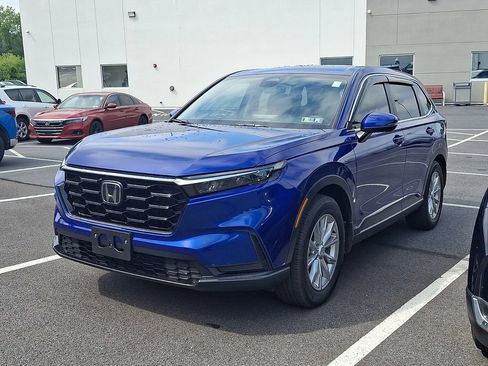 Used 2025 Honda CR-V EX image 3