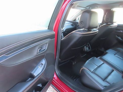 Used 2019 Chevrolet Impala Premier w/ Premier Confidence Package image 20