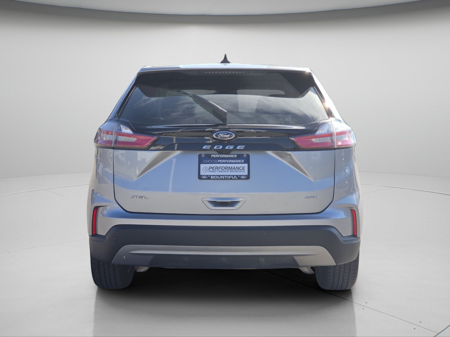Used 2024 Ford Edge SEL AWD/4WD image 17