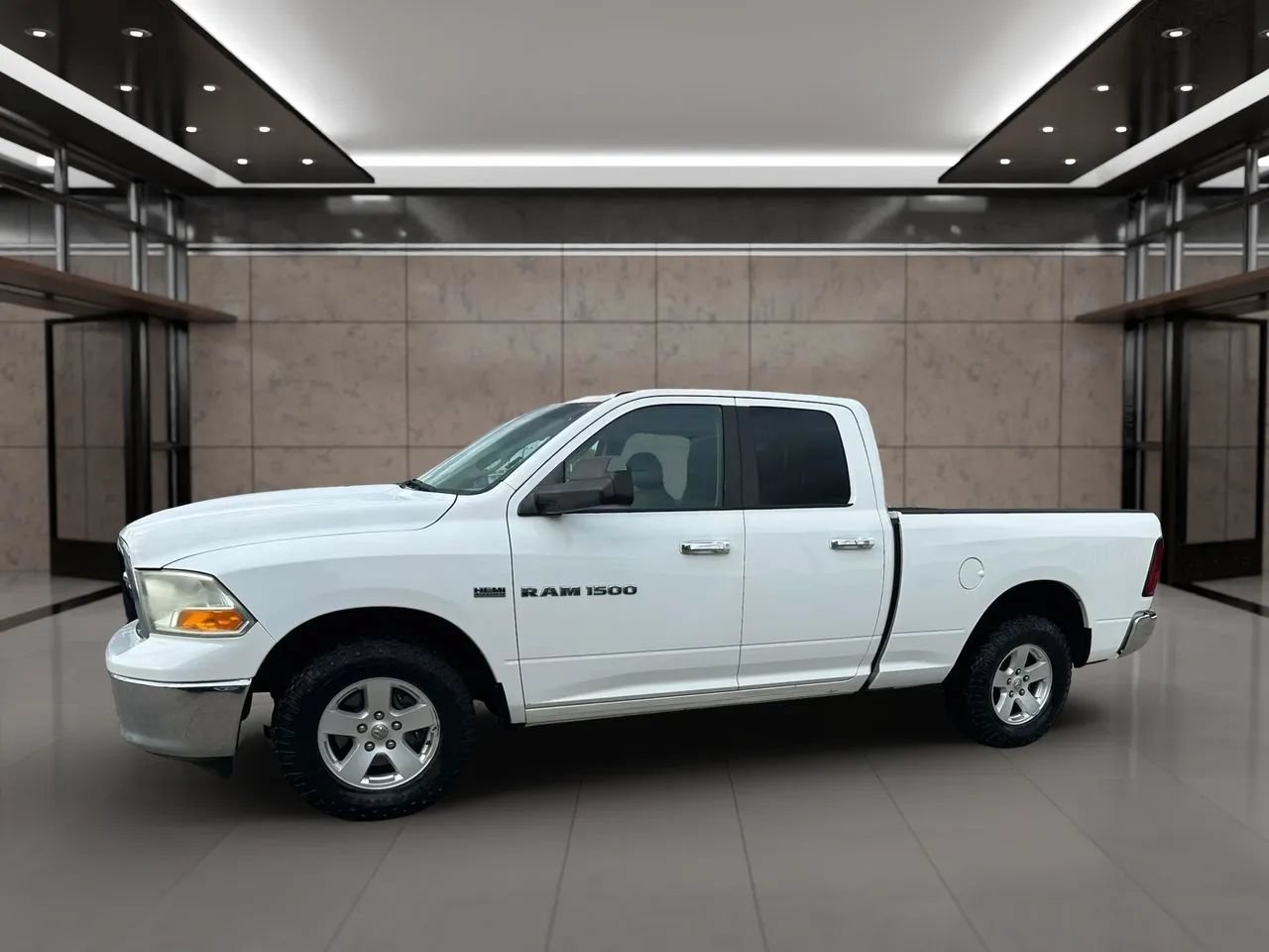 Used 2012 RAM 1500 Classic SLT w/ Protection Group AWD/4WD image 11