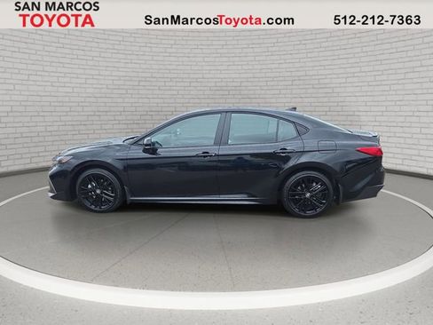 Used 2026 Toyota Camry SE w/ Convenience Package FWD image 9