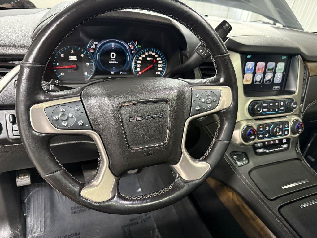 Used 2019 GMC Yukon XL Denali w/ Denali Ultimate Package AWD/4WD image 19