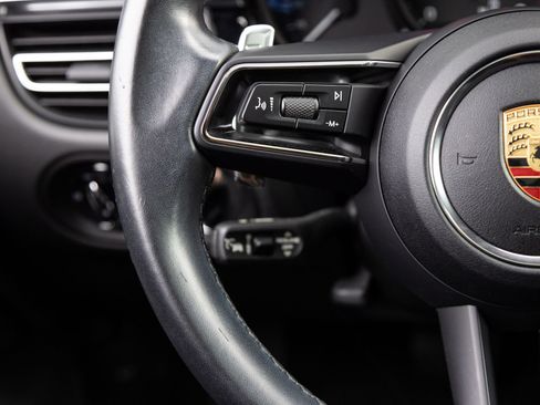 Certified 2024 Porsche Macan AWD/4WD image 15