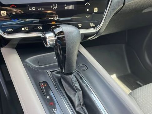 Used 2020 Honda HR-V EX image 17