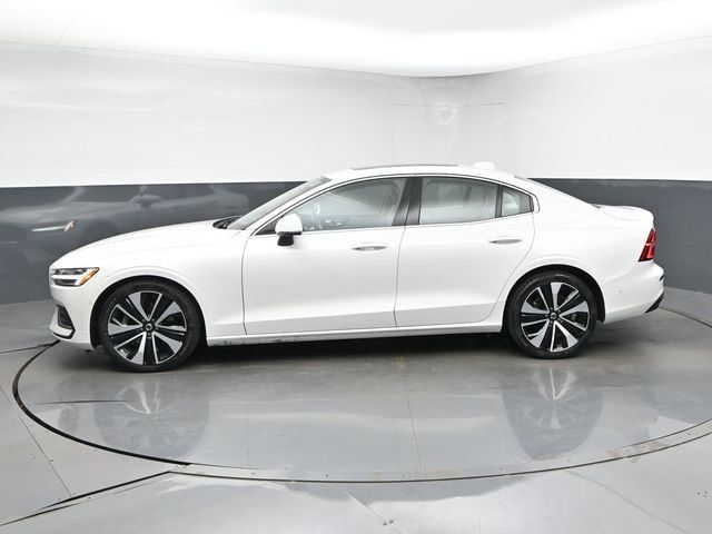 Used 2023 Volvo S60 B5 Ultimate w/ Climate Package FWD image 6