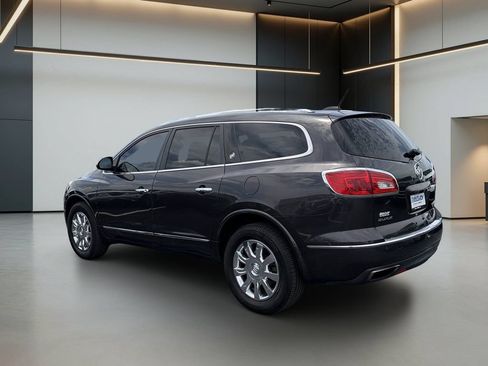 Used 2016 Buick Enclave Leather FWD image 3