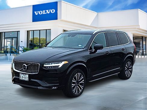 Used 2022 Volvo XC90 T5 Momentum w/ Protection Package Premier FWD image 1