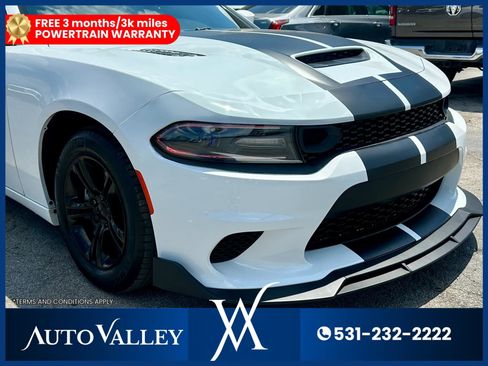 Used 2022 Dodge Charger SXT RWD image 10