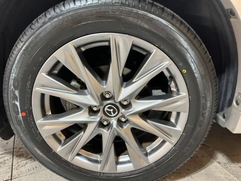 Certified 2024 MAZDA CX-5 AWD 2.5 S w/ Premium Package image 9