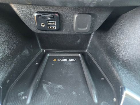 Used 2023 Chevrolet Traverse Premier w/ LPO, Floor Liner Package AWD/4WD image 16