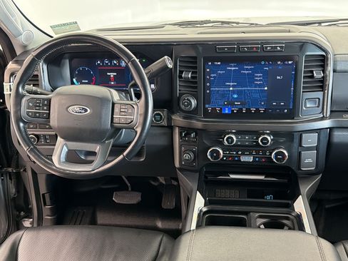 Used 2024 Ford F250 Lariat w/ Lariat Ultimate Package AWD/4WD image 29