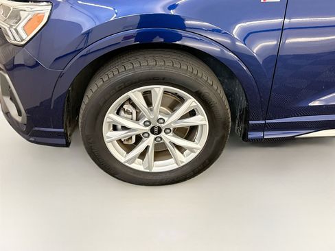Used 2025 Audi Q3 2.0T Premium AWD/4WD image 11