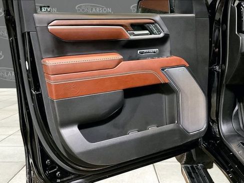 Certified 2023 GMC Sierra 1500 Denali Ultimate AWD/4WD image 12