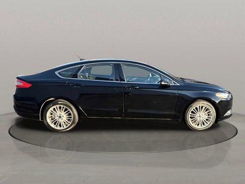 Used 2016 Ford Fusion SE w/ Equipment Group 202A image 33