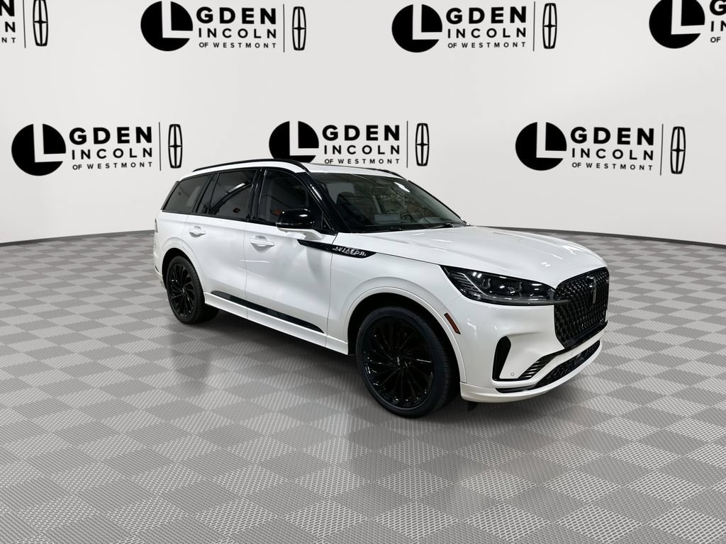 Used 2025 Lincoln Aviator Reserve w/ Luxury Package RWD image 2