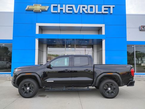 Used 2023 GMC Canyon Elevation AWD/4WD image 11