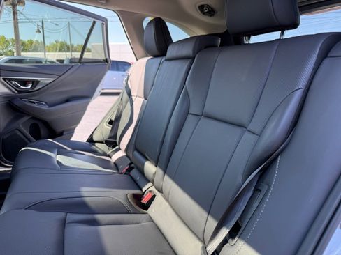 Used 2023 Subaru Outback Limited image 17
