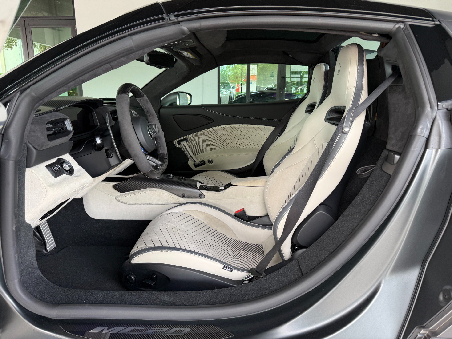 Used 2024 Maserati MC20 Cielo RWD image 25