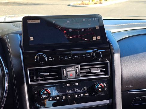 Used 2022 INFINITI QX80 Sensory w/ All-Season Package image 27