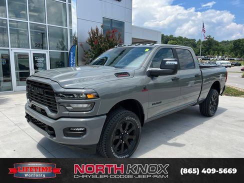 New 2026 RAM 2500 Big Horn AWD/4WD image 1