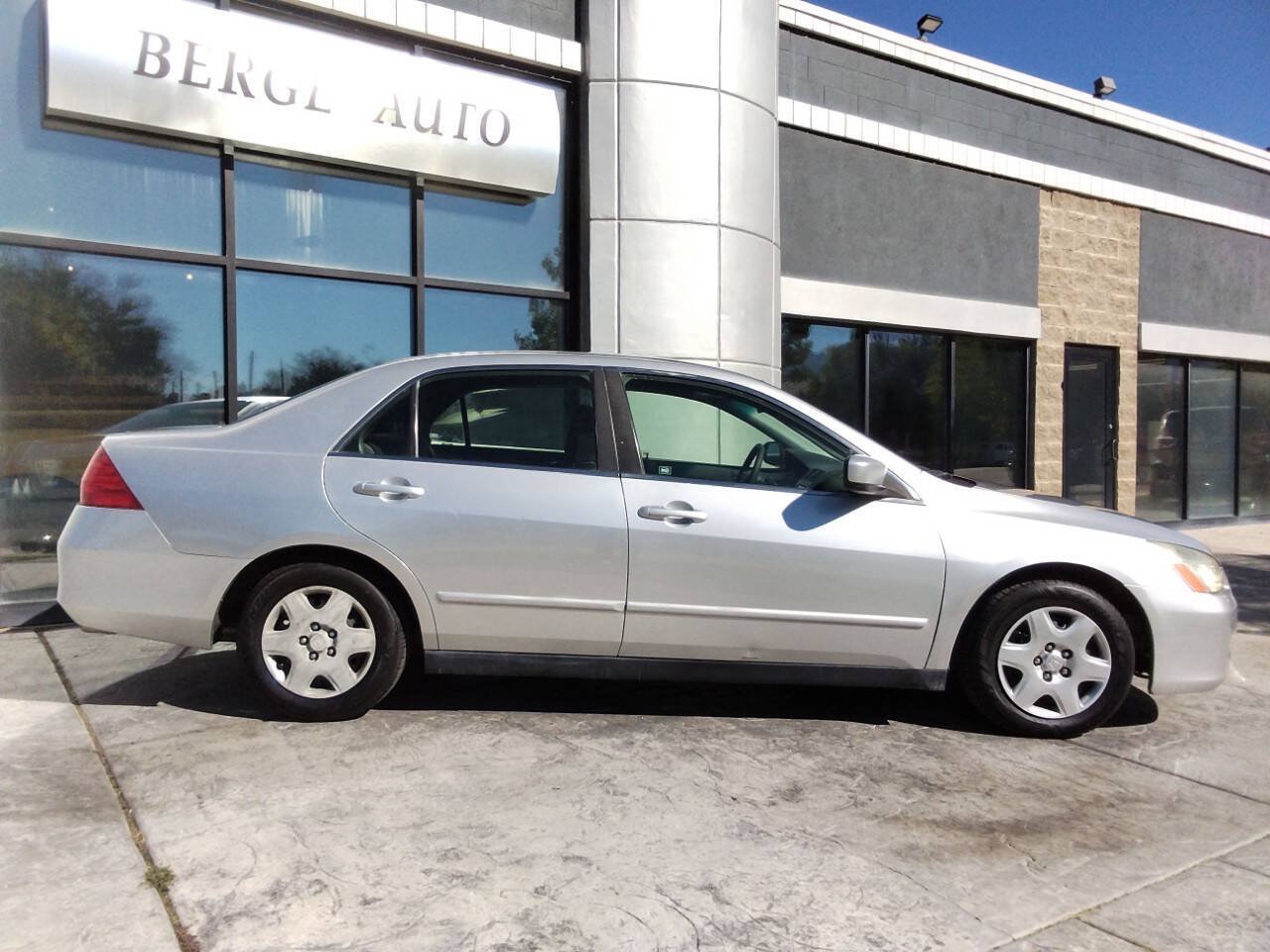 Used 2006 Honda Accord LX image 6