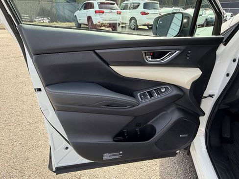 Certified 2022 Subaru Ascent Limited w/ Technology Package image 21