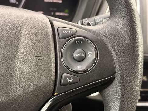 Used 2020 Honda HR-V EX image 29