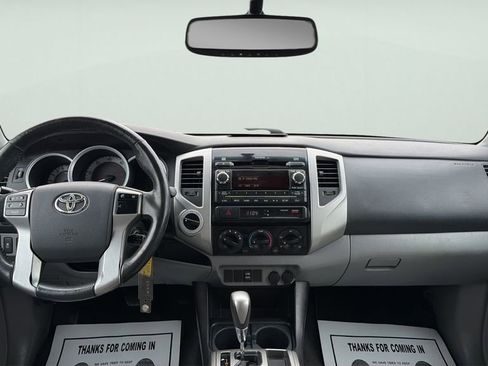 Used 2012 Toyota Tacoma 4x4 Double Cab w/ SR5 Pkg image 17
