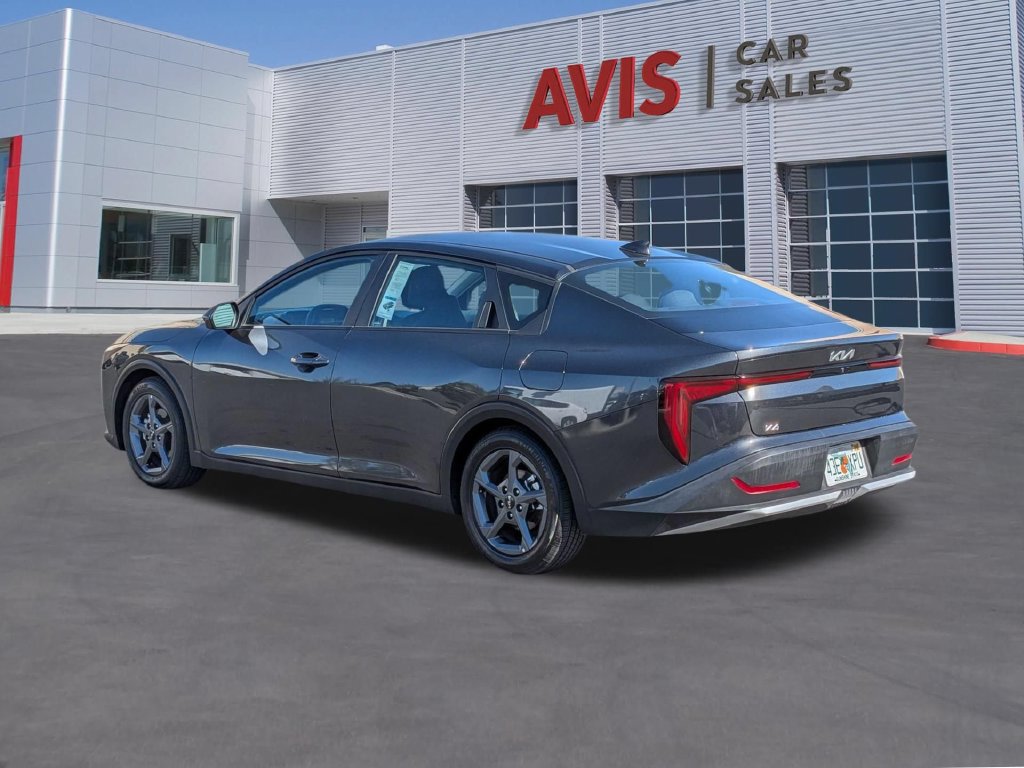 Used 2025 Kia K4 FWD image 9
