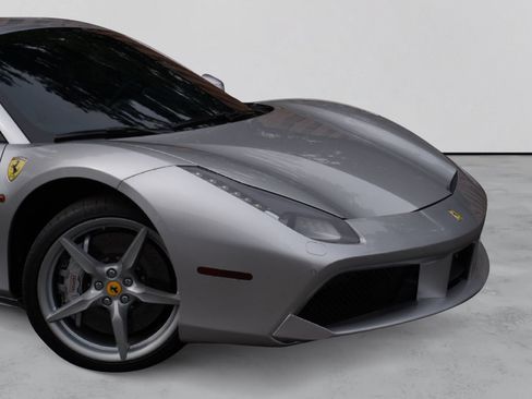 Used 2017 Ferrari 488 Spider RWD image 3