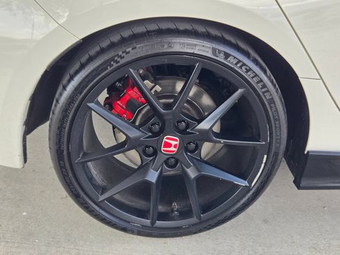 Used 2024 Honda Civic Type R image 27