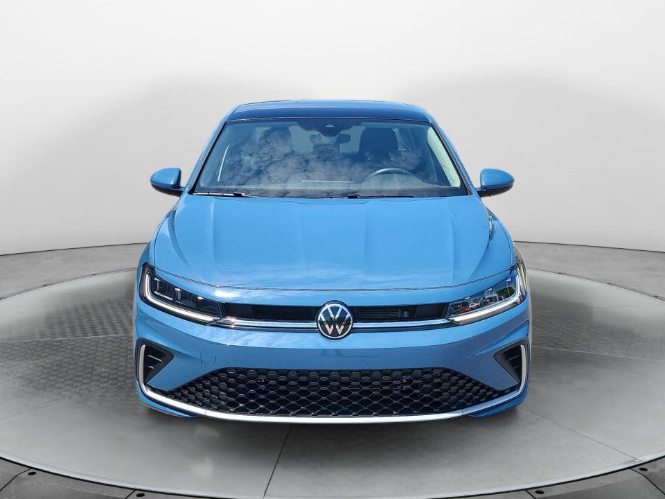 Certified 2026 Volkswagen Jetta SE w/ Black Wheel Package FWD image 2