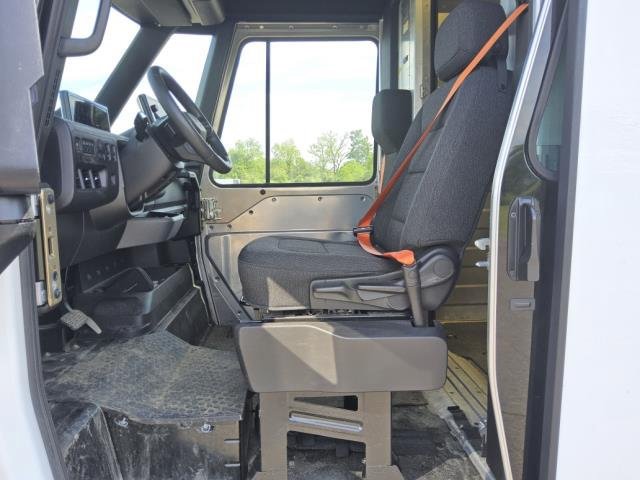 Used 2024 Chevrolet Brightdrop 600 w/ Commercial Equipment Package AWD/4WD image 6