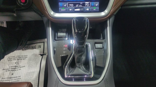 Certified 2025 Subaru Outback Touring AWD/4WD image 18