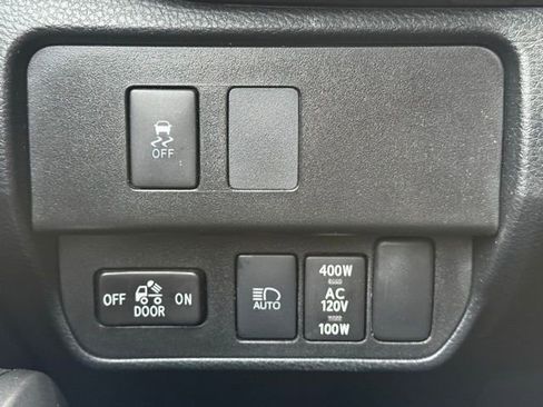 Used 2020 Toyota Tacoma TRD Sport w/ Technology Package image 15