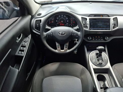 Used 2015 Kia Sportage LX AWD/4WD image 11